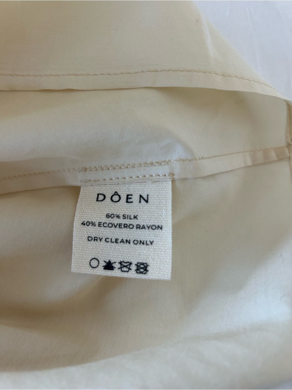 Doën Cream Peasant Blouse with Black Ribbon - Picture 5 of 6